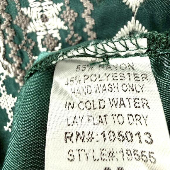 NEW NWOT Anthropologie Savanna Jane XL Green Embroidered Boho Shirt Top Holiday - Picture 7 of 8